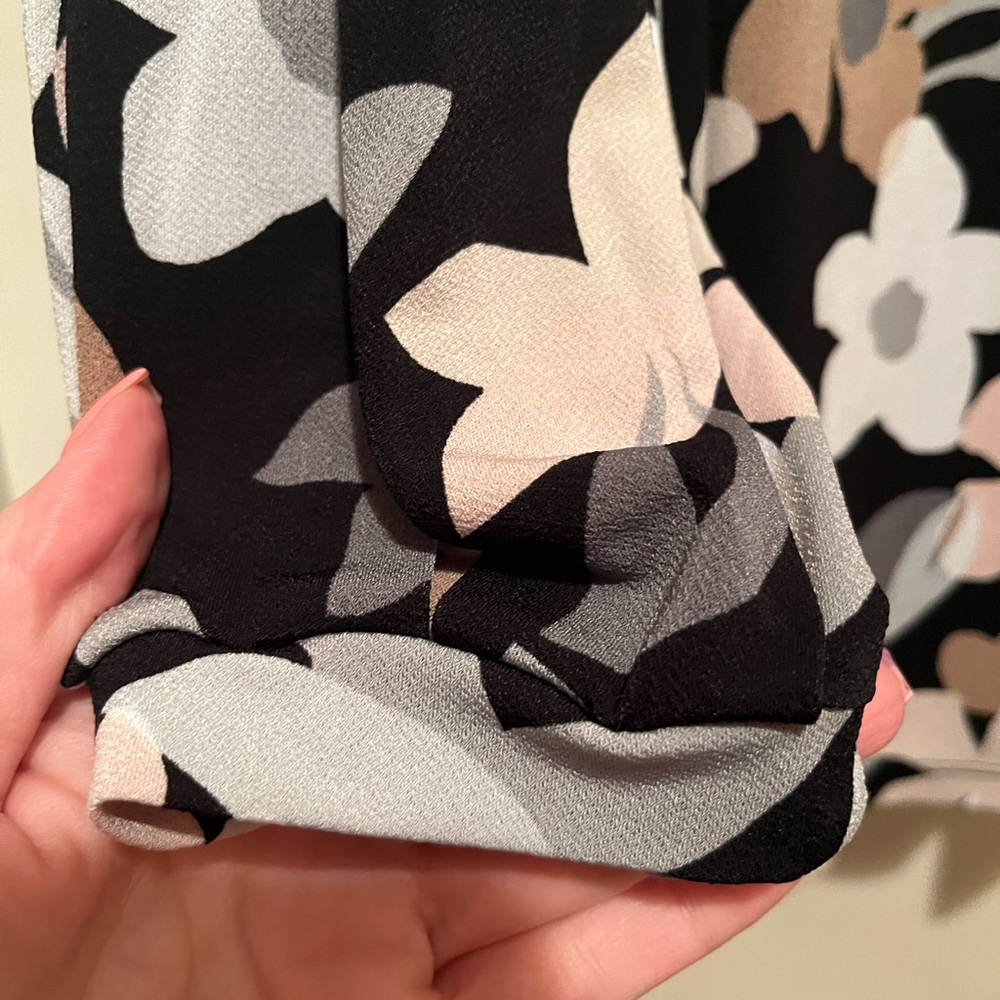 Cato Floral Pattern Tie Neck Top - Picture 5 of 8